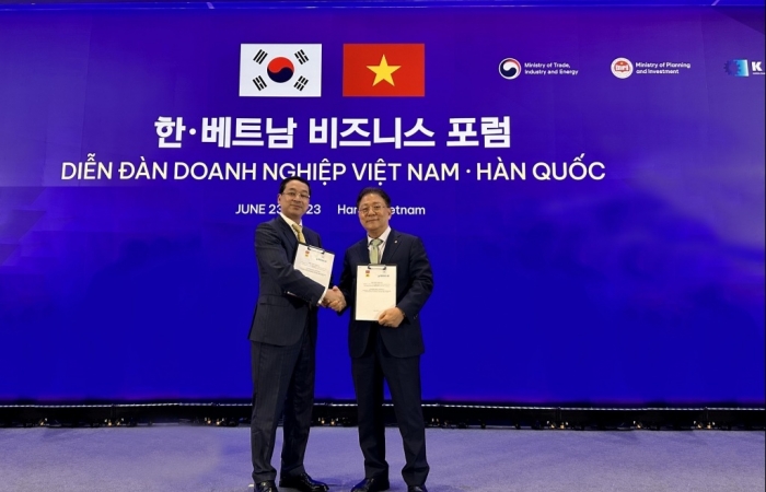 Hợp tác Việt Nam – Hàn Quốc phát triển tổ hợp cho các dự án sản xuất microchip