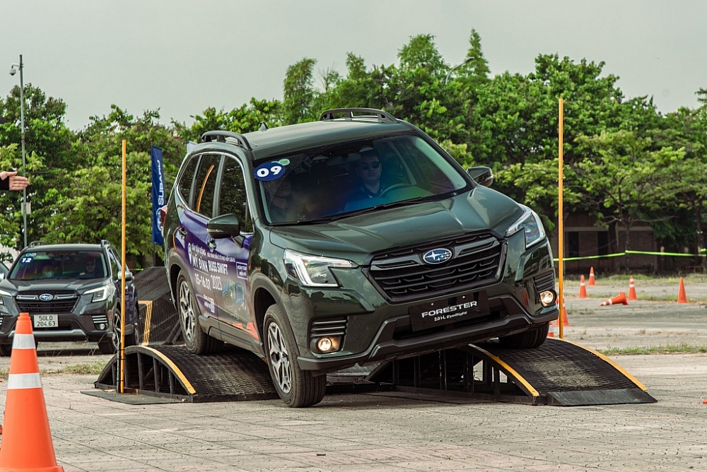 Cùng Outback và Forester mới trải nghiệm công nghệ an toàn hàng đầu của Subaru