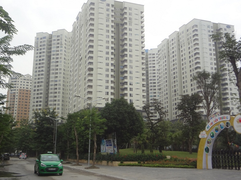 Nhiều “phao cứu sinh”, vì sao thị trường bất động sản vẫn lao đao?