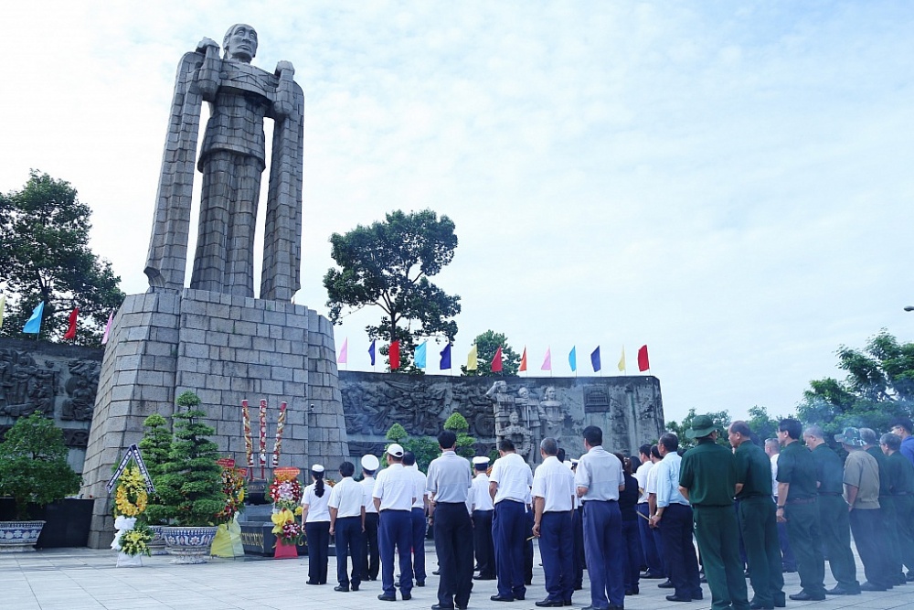 Tổng công ty Tân Cảng Sài Gòn:  Bàn giao 38 nhà tình nghĩa tặng các đối tượng chính sách