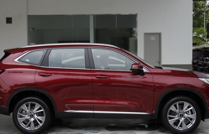 Nhập khẩu từ Thái Lan, chiếc crossover hybrid Haval H6 có giá 1,096 tỷ đồng