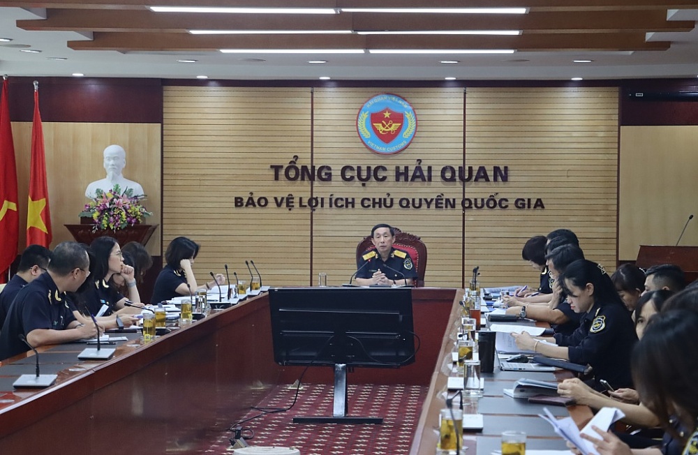 Quang cảng hội nghị tại điểm cầu Tổng cục Hải quan)