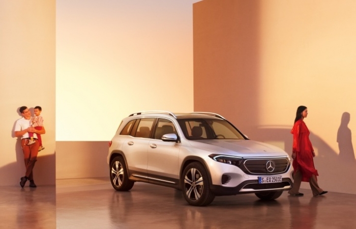 Mercedes-Benz Việt Nam “tiết lộ” giá 3 mẫu xe thuần điện