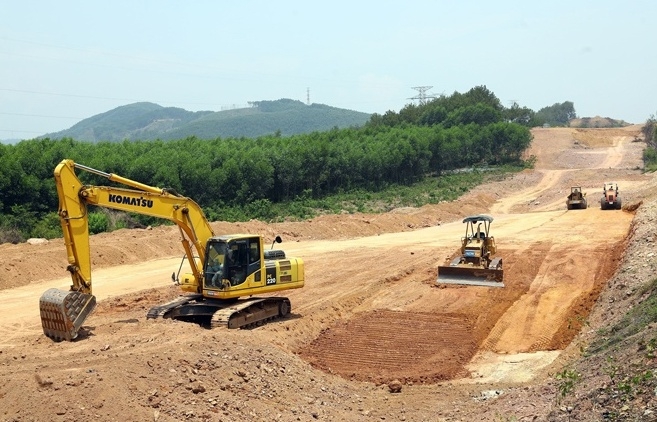 Bộ Tài chính đưa ra nhiều kiến nghị đẩy nhanh tiến độ giải ngân một số dự án trọng điểm