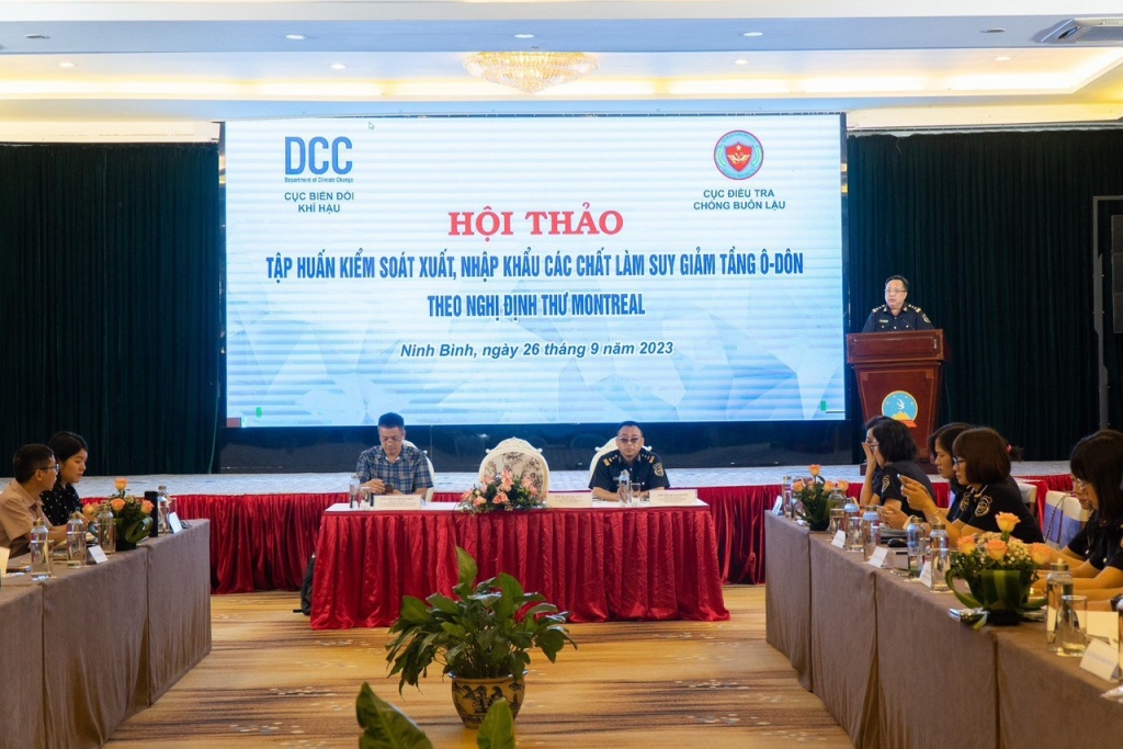 Tập huấn công tác kiểm soát đối với xuất nhập khẩu các chất làm suy giảm tầng ô-dôn