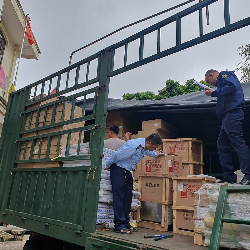 trên 4.000 sản phẩm có nguồn gốc sản xuất tại Trung Quốc có dấu hiệu là hàng hóa nhập lậu