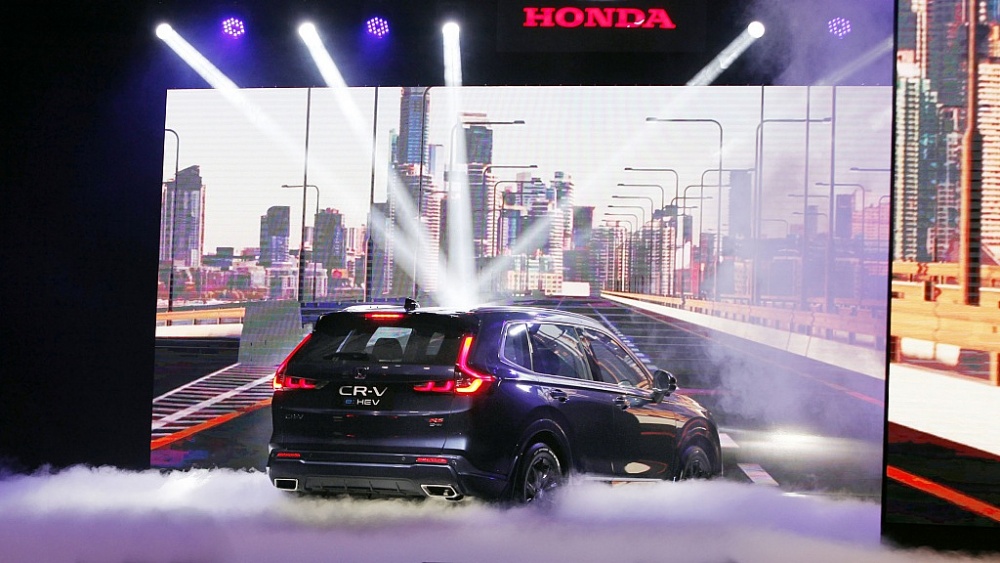 Giá bán từ 1,1 tỷ đồng, Honda CR-V thế hệ mới có gì ?