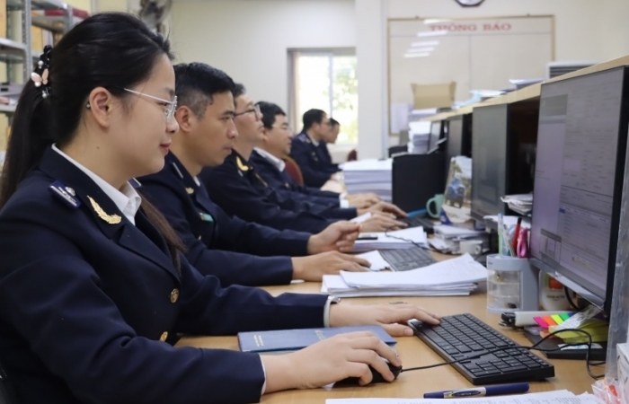 Hải quan khu vực IV thu ngân sách hơn 3.000 tỷ đồng