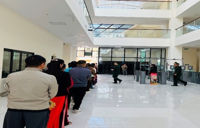 Cao Bằng: Khôi phục hoạt động xuất nhập cảnh qua cửa khẩu Sóc Giang