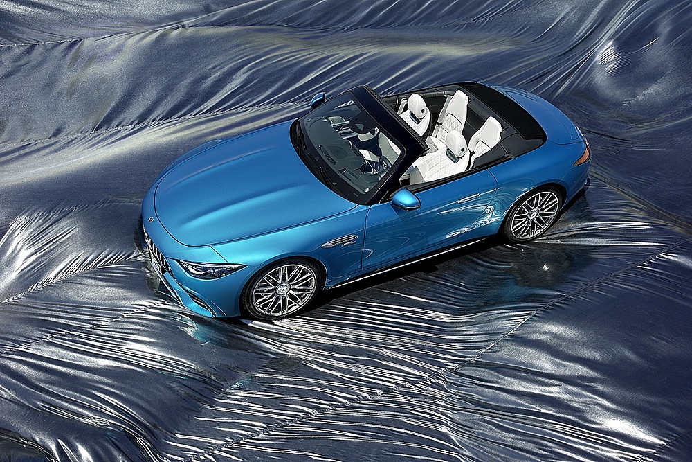 Mercedes AMG SL 43, huyền thoại trở lại với mức giá gần 7 tỷ đồng