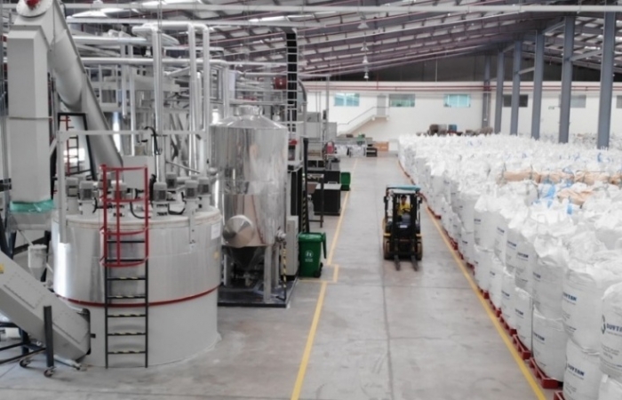 Doanh nghiệp nhựa chuyển đổi xanh, giảm phụ thuộc nguyên liệu nhập khẩu