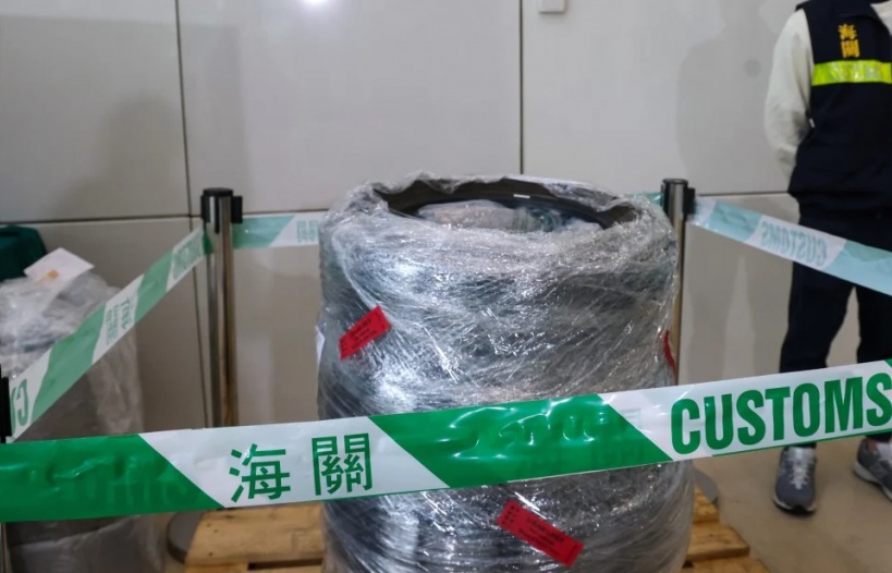 228 kg nụ cần sa giấu trong 73 chiếc lốp xe ô tô