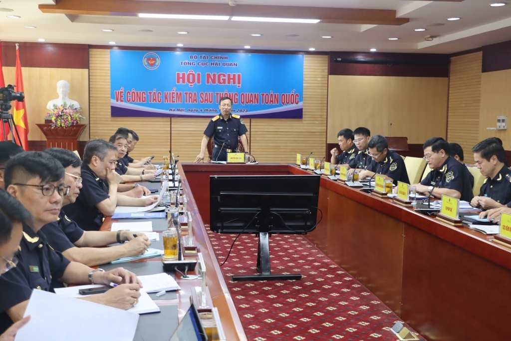 Thu nộp ngân sách gần 1.000 tỷ đồng từ kiểm tra sau thông quan
