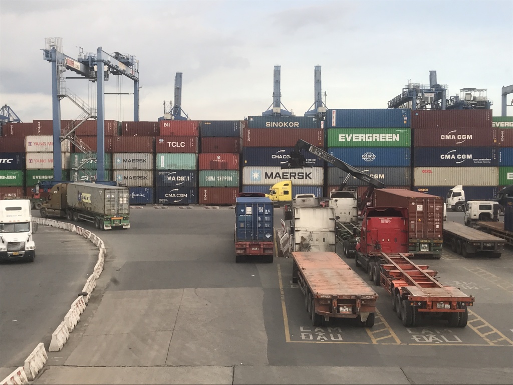 cảng Cát Lái. ảnh: T.H