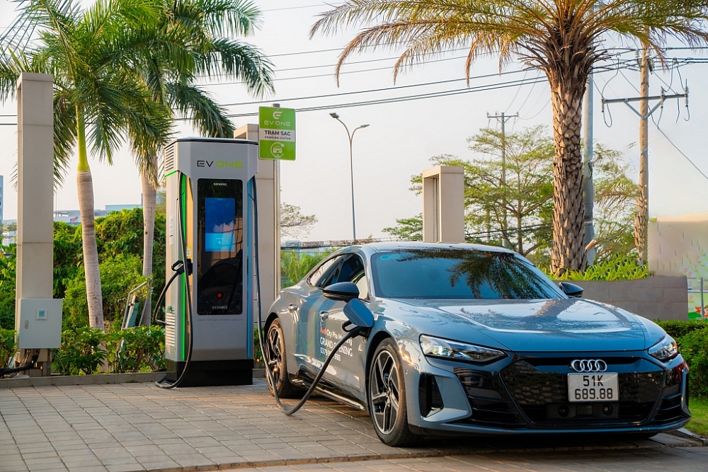 Audi mở đại lý mới theo mô hình City showroom