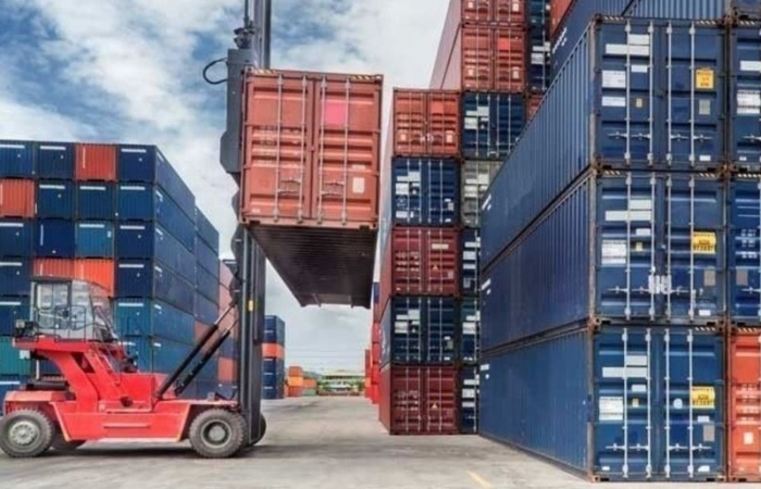 Xuất khẩu của Philippines lần đầu vượt mốc 100 tỷ USD