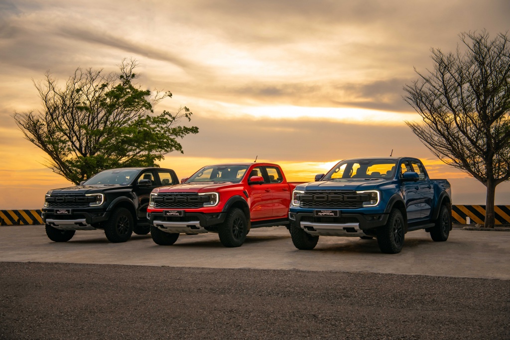 Ford Việt Nam giảm giá, tặng quà nhiều mẫu xe