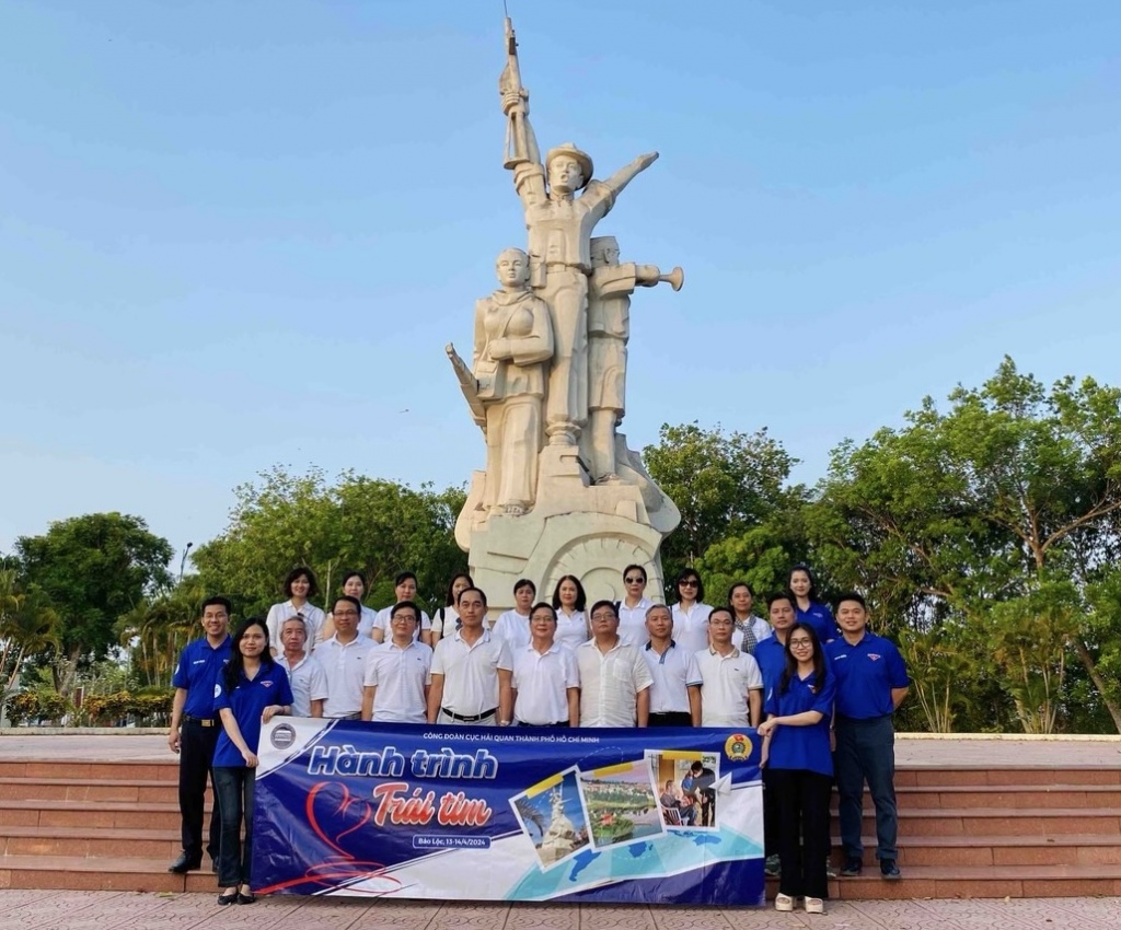 Công đoàn Cục Hải quan TPHCM tổ chức chương trình “Hành trình trái tim”