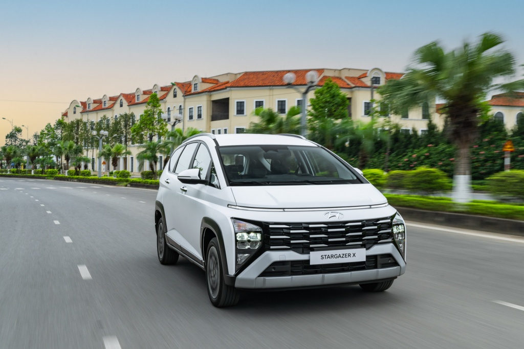 Hyundai Stargazer X ra mắt giá từ 489 triệu đồng