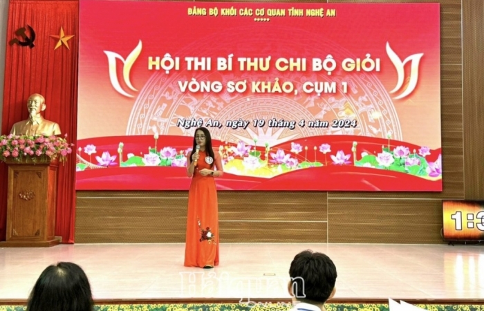 Công chức Hải quan Nghệ An đạt giải Hội thi Bí thư chi bộ giỏi