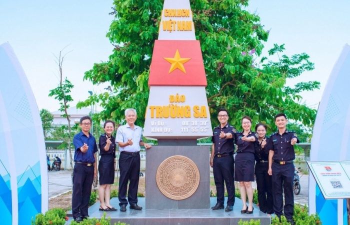 Đoàn Thanh niên Cục Hải quan Khánh Hòa với Công trình thanh niên “Trường Sa trong trái tim tôi”