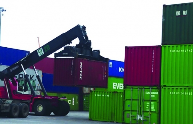 Hải quan thu ngân sách hơn 182 nghìn tỷ đồng trong 5 tháng