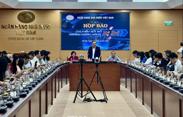 Quản lý dòng tiền từ hợp tác giữa ngân hàng và cơ quan Hải quan, Thuế