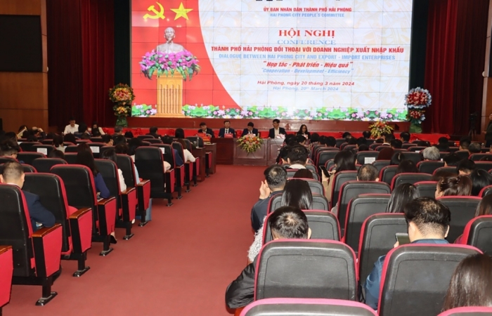 Hải quan chung tay cải thiện môi trường kinh doanh, thu hút đầu tư