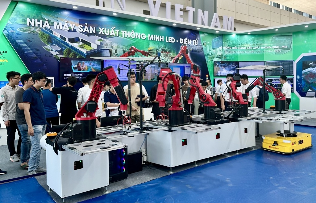 Đáp ứng tiêu chuẩn quốc tế nhờ nhà máy thông minh