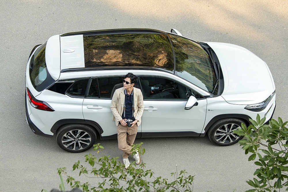 Toyota Corolla Cross 2024 có cả phiên bản Hybrid