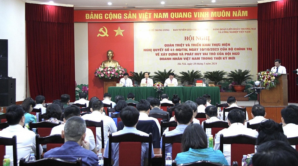 Hội nghị quán triệt và triển khai thực hiện Nghị quyết số 41-NQ/TW. Hội nghị quán triệt và triển khai thực hiện Nghị quyết số 41-NQ/TW.