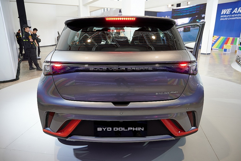 Dolphin, mẫu xe chiến lược của BYD tại Việt Nam sẽ có giá bao nhiêu?