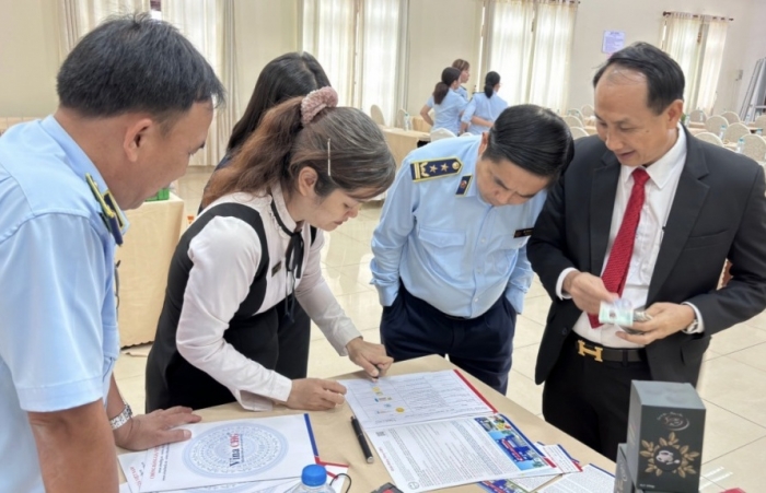 Doanh nghiệp chia sẻ giải pháp công nghệ chống hàng giả