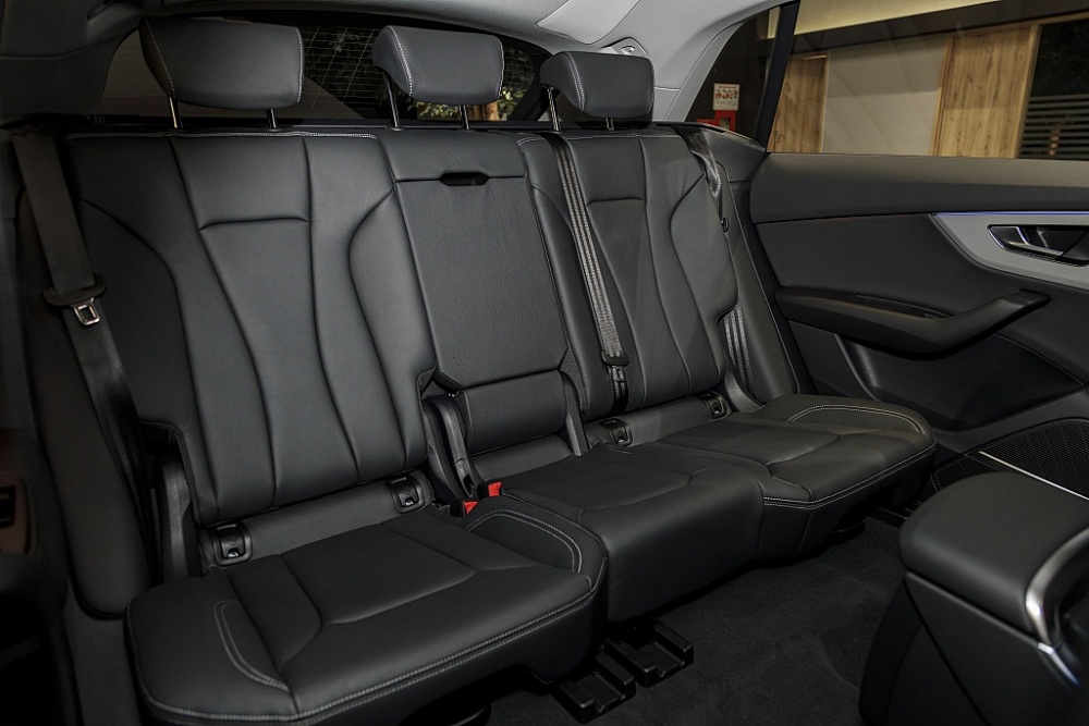 Audi Q7 và Q8 chốt giá 3,59 tỷ đồng và 4,2 tỷ đồng