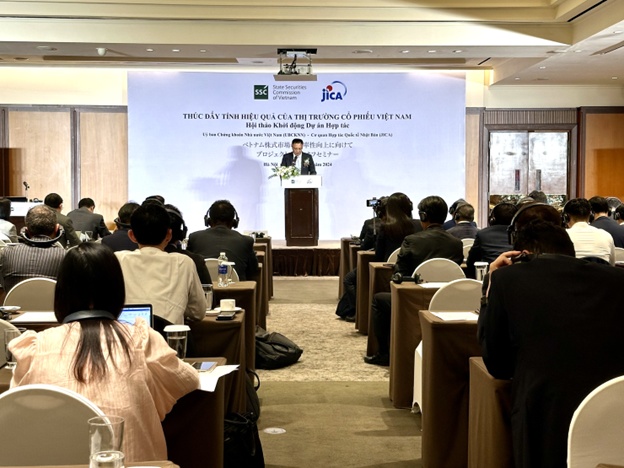 Hoàn thiện thể chế thị trường chứng khoán nhằm bảo vệ quyền lợi của nhà đầu tư