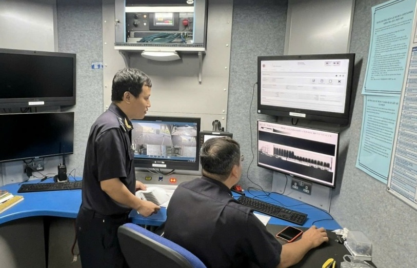 Hải quan Bình Dương:  Gỡ vướng cho DN trong XNK hóa chất, tiền chất công nghiệp