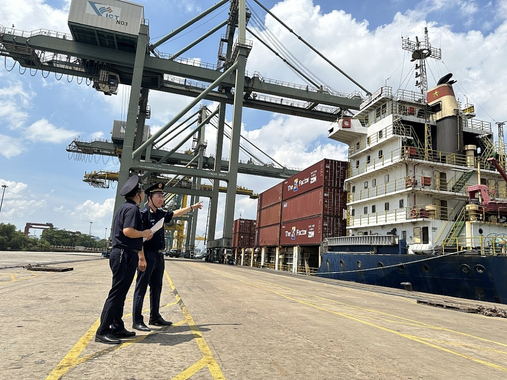 Dự kiến lộ trình triển khai mô hình thông quan tập trung Dự kiến lộ trình triển khai mô hình thông quan tập trung