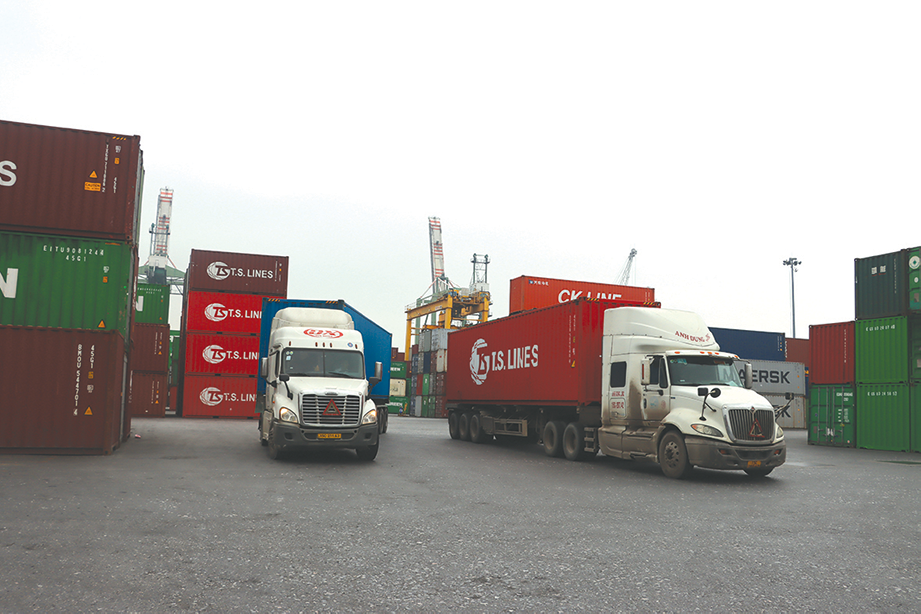 Hàng hóa XNK tại khu vực cảng Hải Phòng tháng 3/2024. Ảnh: Thái Bình Hàng hóa XNK tại khu vực cảng Hải Phòng tháng 3/2024. Ảnh: Thái Bình