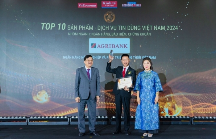 Hệ sinh thái và thanh toán trên ứng dụng Agribank Plus đạt Top 10 Sản phẩm