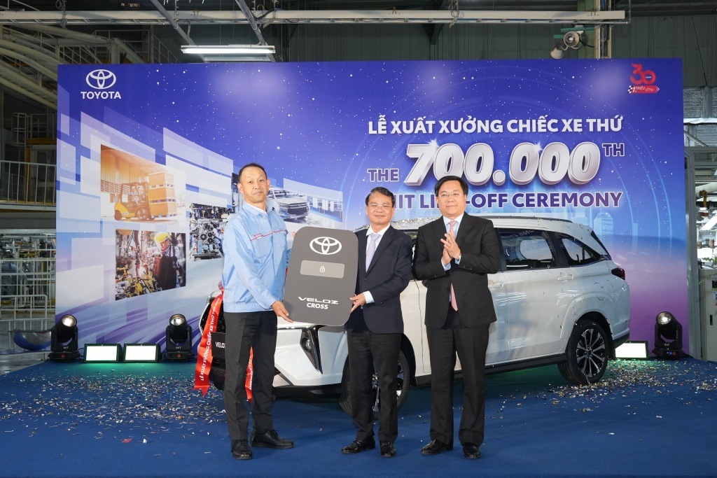 Toyota Việt Nam cán mốc 700.000 xe xuất xưởng