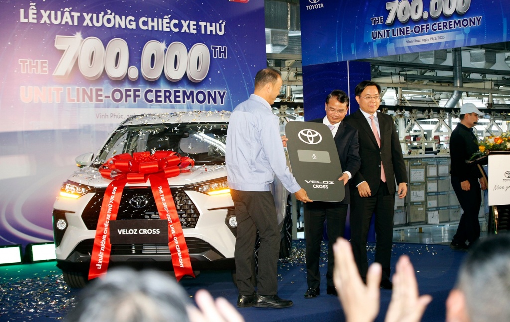 Toyota Việt Nam cán mốc 700.000 xe xuất xưởng