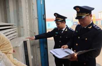 Hải quan khu vực III tăng cường chống buôn lậu trong tình hình mới