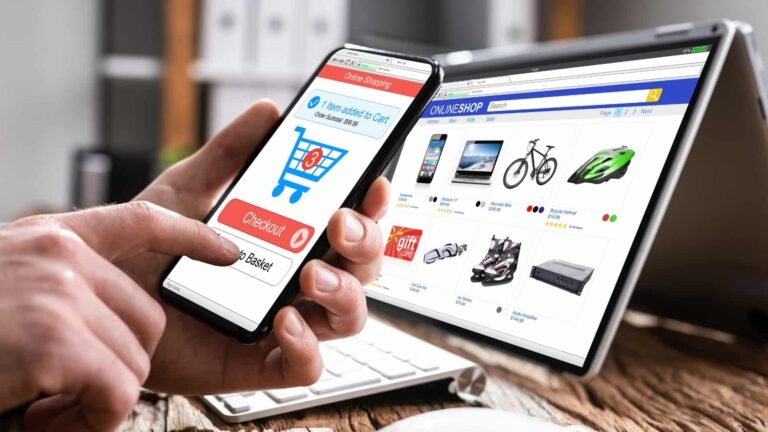 Chiến lược thích ứng cho doanh nghiệp thương mại điện tử Việt Nam