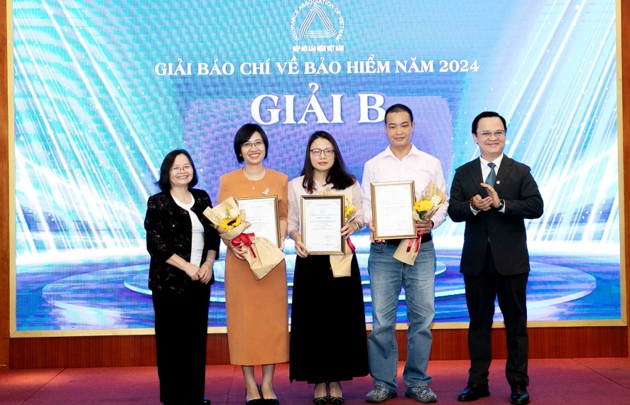 3 phóng viên Tạp chí Kinh tế - Tài chính đạt giải Cuộc thi Báo chí về Bảo hiểm năm 2024