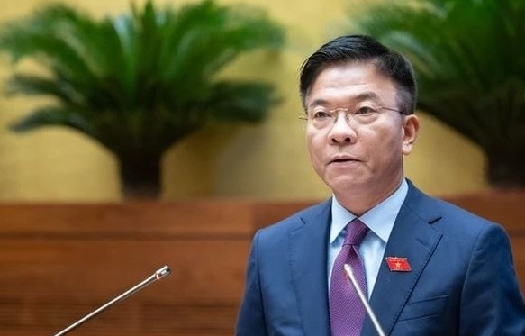 Phó Thủ tướng Lê Thành Long chỉ đạo xử lý thuốc chữa bệnh giả