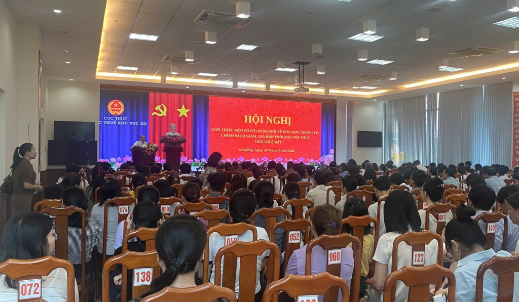 Chi cục Thuế khu vực XII: hỗ trợ người nộp thuế thực hiện chính sách thuế mới