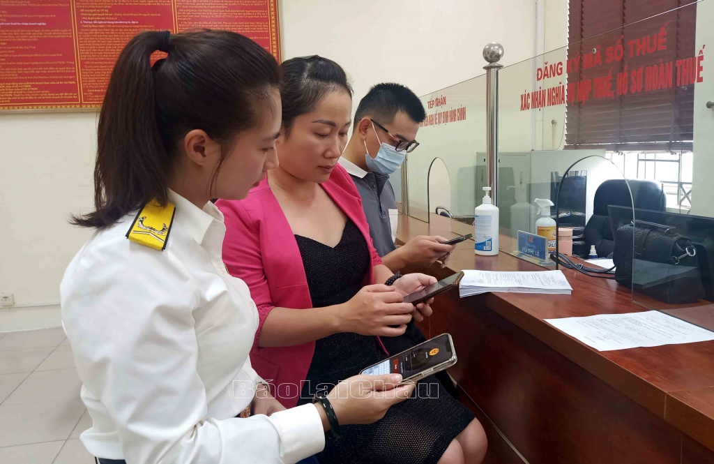 Bộ Tài chính đề xuất 2 phương án sửa đổi biểu thuế TNCN
