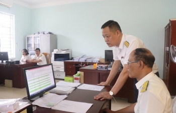 Điều chỉnh mức thuế khoán khi doanh thu hộ kinh doanh thay đổi từ 50% trở lên