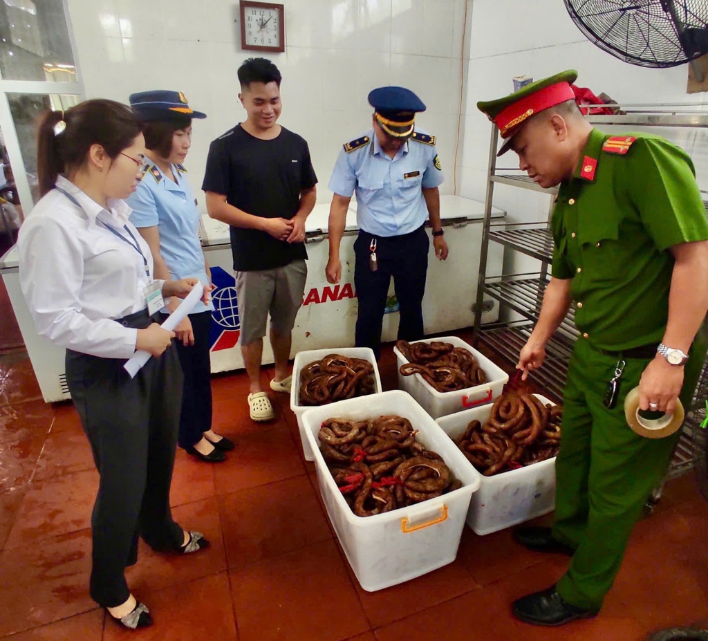 Quảng Ninh xử lý 56 vụ vi phạm trong Tháng hành động vì an toàn thực phẩm