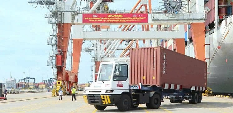 Xuất nhập khẩu 5 tháng đạt 355,7 tỷ USD, tiếp tục xuất siêu